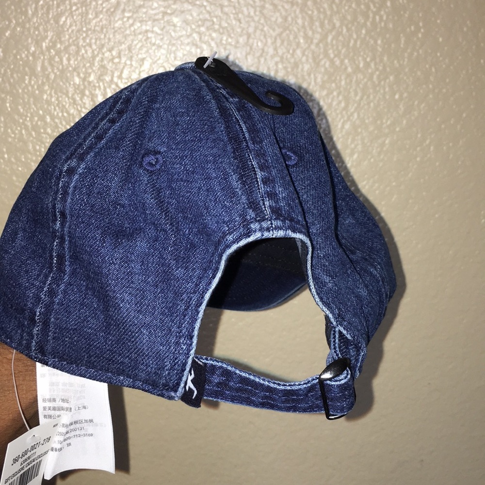 Baseball Cap - Picture 3 of 4